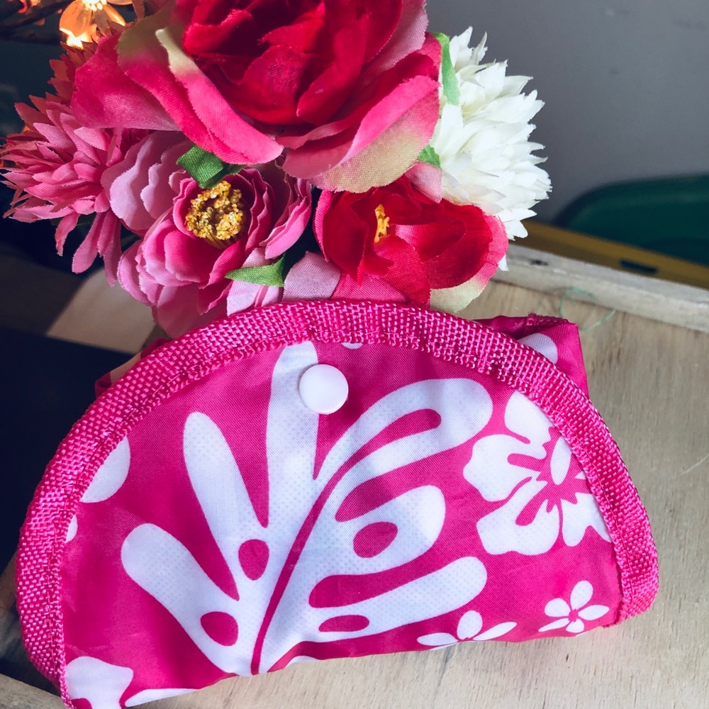 Pink and White Floral Compact Portable Tote Bag.